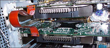 nForce4 SLI inter-GPU connector