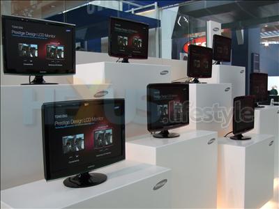 Samsung's display of LCDs