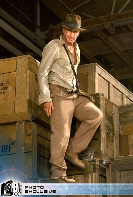Indiana Jones back in the warehouse
