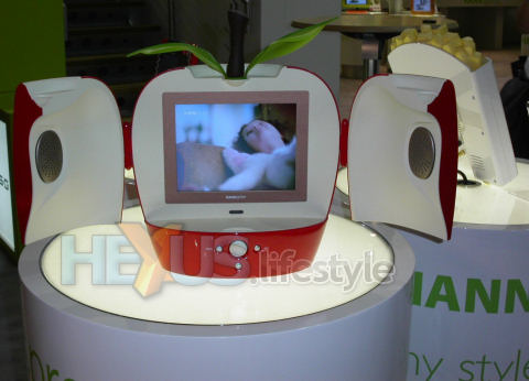 HANNspree HANNSa.red apple TV set - open