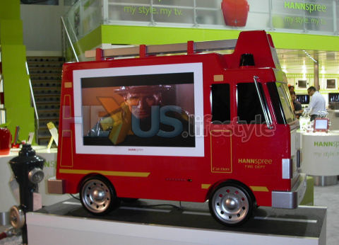 HANNspree fire-engine TV set