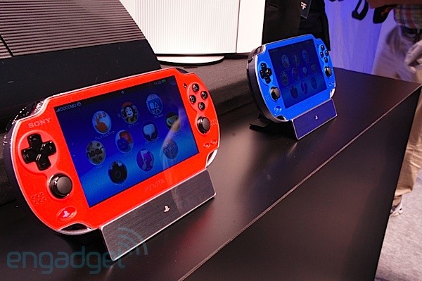 PS Vita Cosmic Red and Sapphire Blue