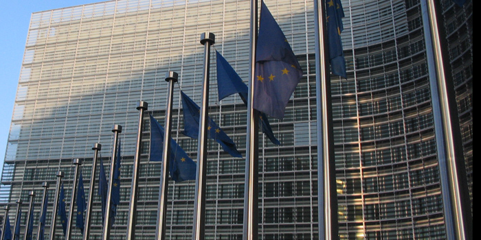 European Commission plans to extend mobile data roaming restrictions ...